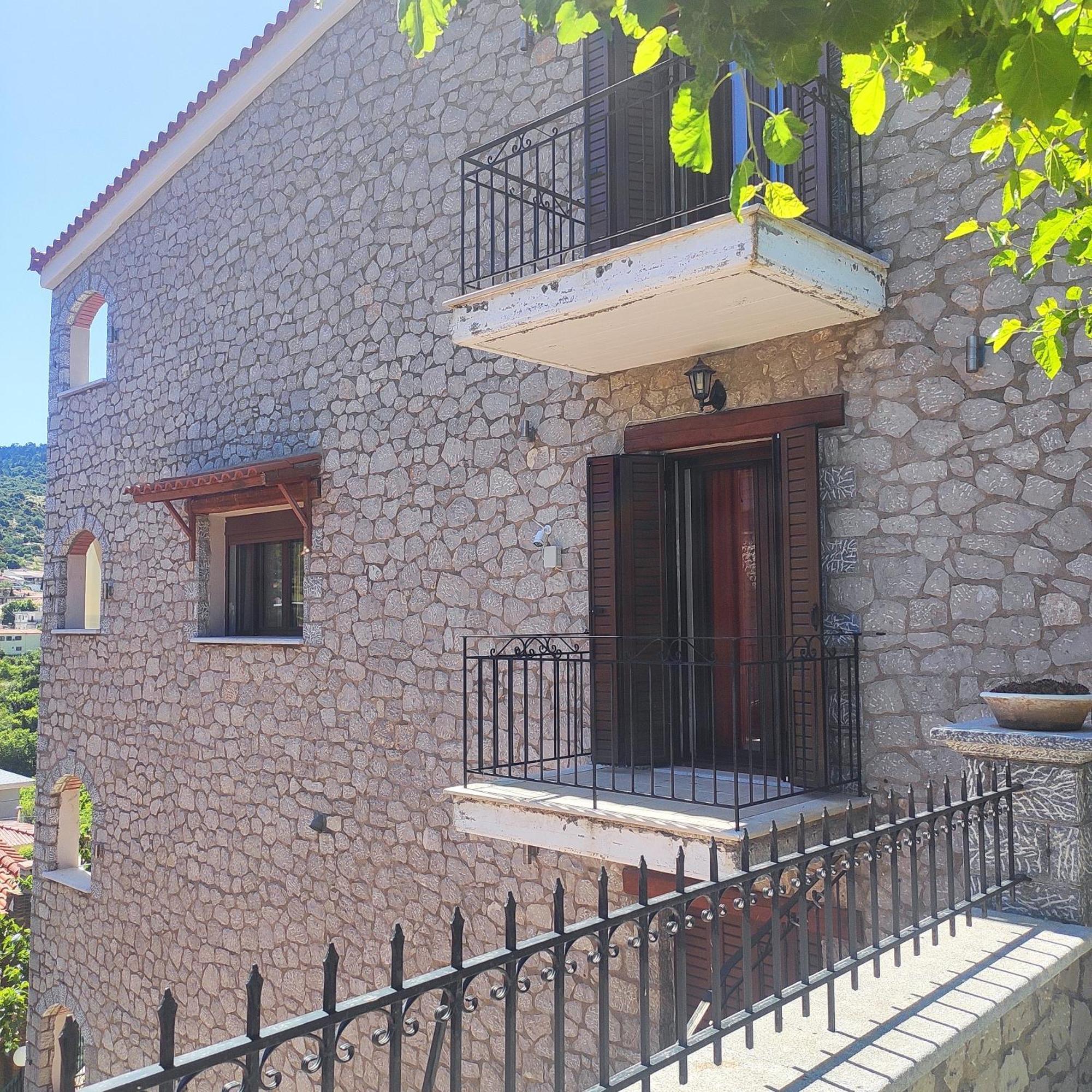 Το Πέτρινο Apartment Kyriaki Ngoại thất bức ảnh